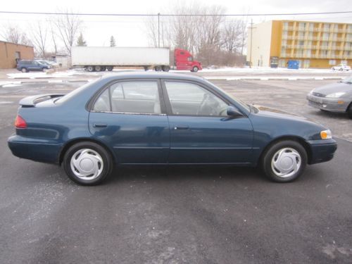 98 99 TOYOTA COROLLA LE 4DOOR . AUTOMATIC,LOW MILES 68K,GREAT ON GAS, RUNS GREAT, image 10