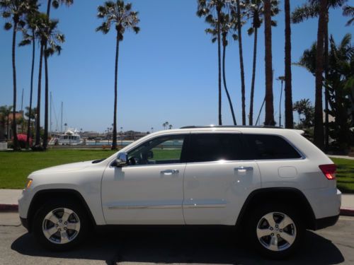 Mint 2011 jeep grand cherokee limited