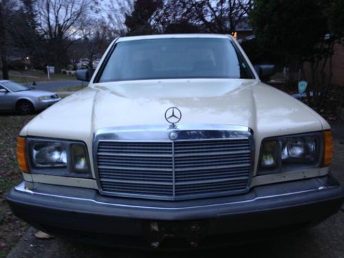Mercedes-Benz 300 SD Turbo Diesel, image 2