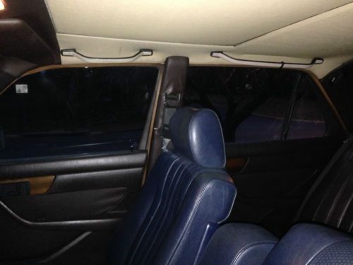 Mercedes-Benz 300 SD Turbo Diesel, image 5