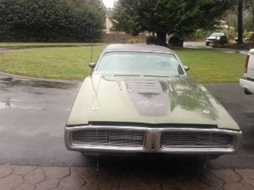 Nice 71 charger rt, with, a/c power windows and in good condition
