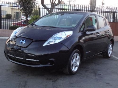 2011 nissan leaf sl damaged rebuilder runs!! navigation!! wont last!!