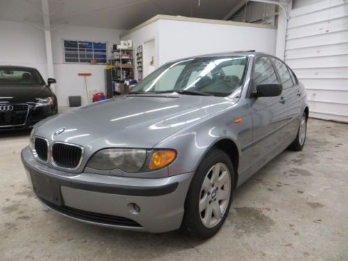 Gray xi 5 speed awd one owner dealer serviced sunroof heated seats sunroof