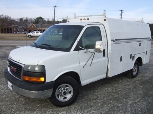 2005 gmc savana cutaway g3500 utility one owner