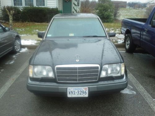 1995 mercedes-benz e320 base sedan 4-door 3.2l