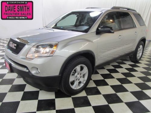 2008 parking sensors, 3rd row seating, tint, tow hitch, luggage rack