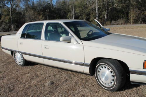 1996 cadillac deville base sedan 4-door 4.6l