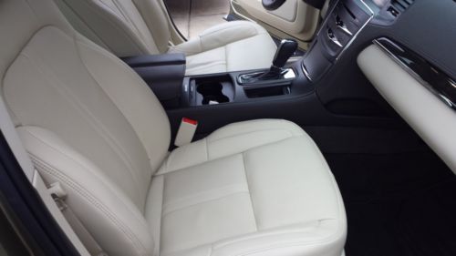 2013 LINCOLN MKS 4-DOOR SEDAN (MINT CONDITION), image 14
