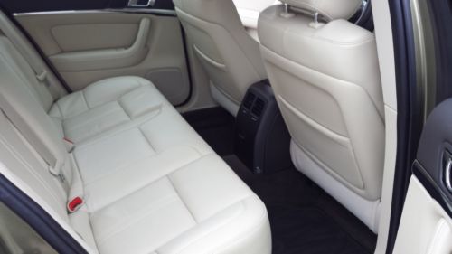 2013 LINCOLN MKS 4-DOOR SEDAN (MINT CONDITION), image 15