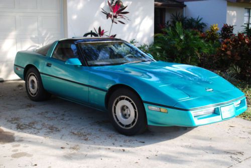 1986 chevrolet corvette base hatchback 2-door 5.7l 350cu. in. v8 gas ohv