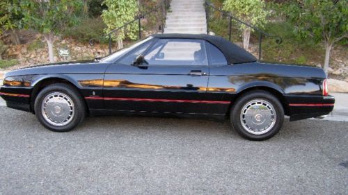 1990.5 Cadillac Allante Convertible - Perfect Carfax - 59,500 miles - Runs great, image 7
