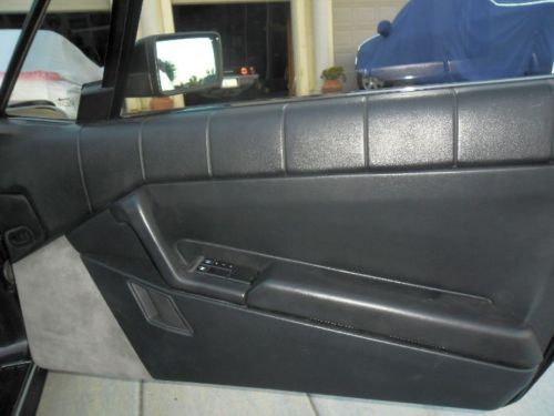 1990.5 Cadillac Allante Convertible - Perfect Carfax - 59,500 miles - Runs great, image 18