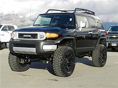 Toyota fj cruiser trd off road 4x4 custom new lift wheels tires auto sub gauges