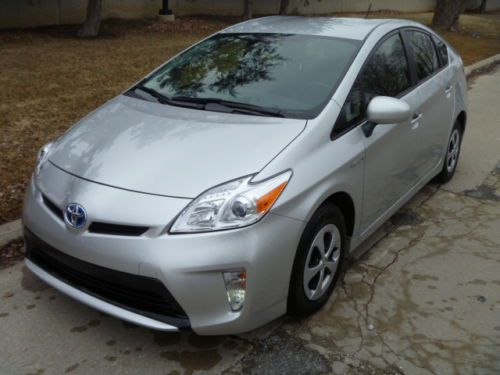 2012 toyota prius base hatchback 4-door 1.8l