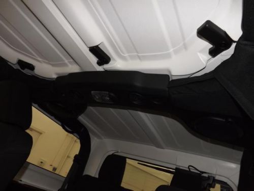 Sport New SUV 3.6L CD Sunrider Soft Top 6 Speakers AM/FM radio MP3 decoder, US $30,271.00, image 29