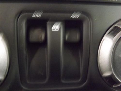 Sport New SUV 3.6L CD Sunrider Soft Top 6 Speakers AM/FM radio MP3 decoder, US $30,271.00, image 37