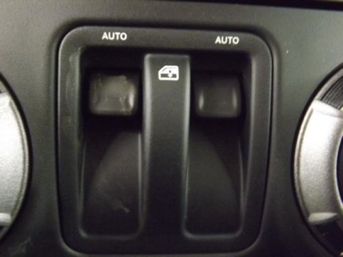 Sport New SUV 3.6L CD Sunrider Soft Top 6 Speakers AM/FM radio MP3 decoder, US $30,271.00, image 38