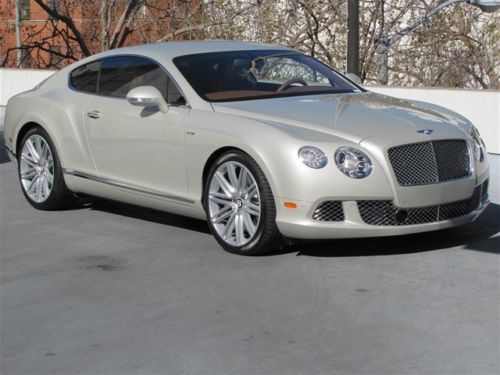 Mulliner gt speed in special white sand loaded