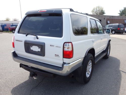 TOYOTA 4RUNNER SR5 4WD V6 TIMING BELT DONE AT 154K CLEAN AUTO NO RESERVE, image 5