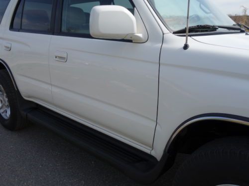 TOYOTA 4RUNNER SR5 4WD V6 TIMING BELT DONE AT 154K CLEAN AUTO NO RESERVE, image 18