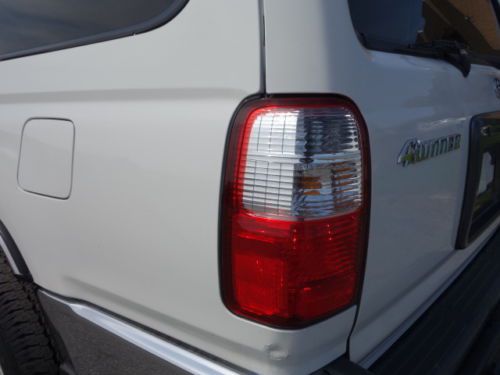 TOYOTA 4RUNNER SR5 4WD V6 TIMING BELT DONE AT 154K CLEAN AUTO NO RESERVE, image 26