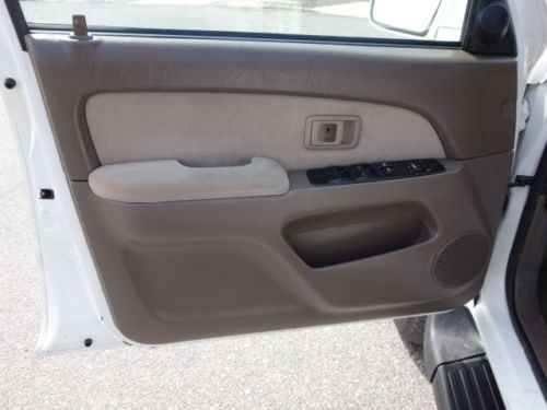 TOYOTA 4RUNNER SR5 4WD V6 TIMING BELT DONE AT 154K CLEAN AUTO NO RESERVE, image 37