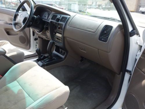 TOYOTA 4RUNNER SR5 4WD V6 TIMING BELT DONE AT 154K CLEAN AUTO NO RESERVE, image 53