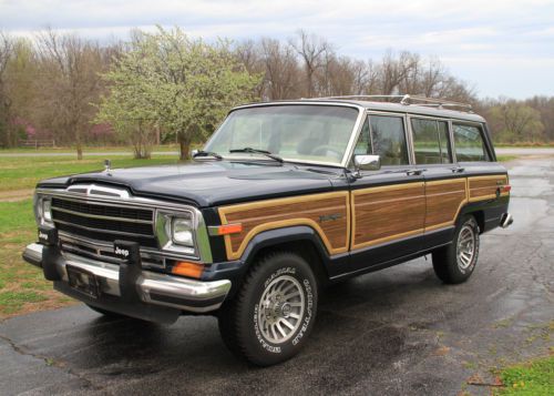 1989 jeep grand wagoneer base sport utility 4-door 5.9l