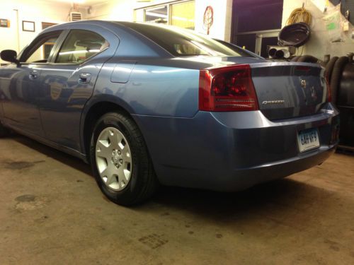 2007 dodge charger base sedan 4-door 2.7l