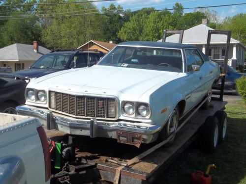 1974 ford gran torino base hardtop 4-door 351 2v