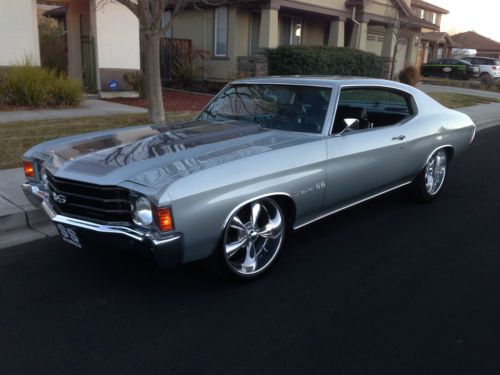 Pro touring 1972 chevelle ss clone