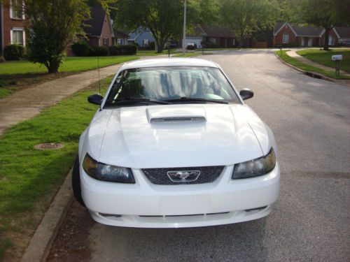 2004 ford mustang gt coupe 2-door 4.6l