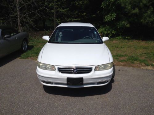 2000 Buick Regal LS Sedan 4-Door 3.8L, image 2