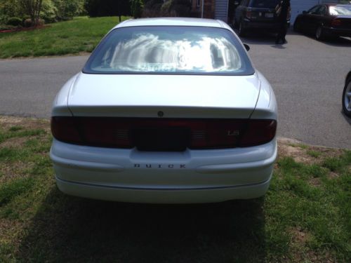 2000 Buick Regal LS Sedan 4-Door 3.8L, image 5