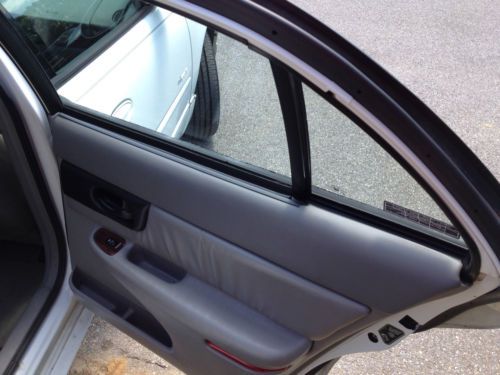2000 Buick Regal LS Sedan 4-Door 3.8L, image 12