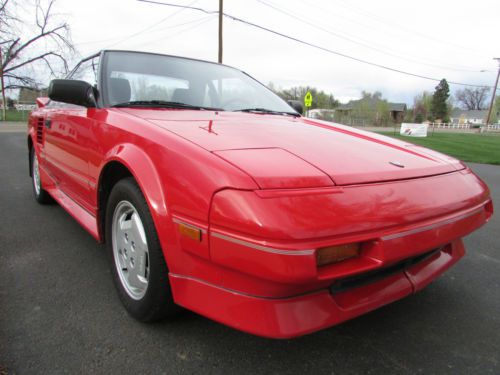 1987 toyota mr2 t-top ** one owner **  low miles ** beautiful