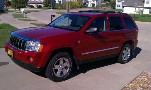 2006 jeep grand cherokee limited sport utility 4-door 5.7l 4x4 fully loaded!!
