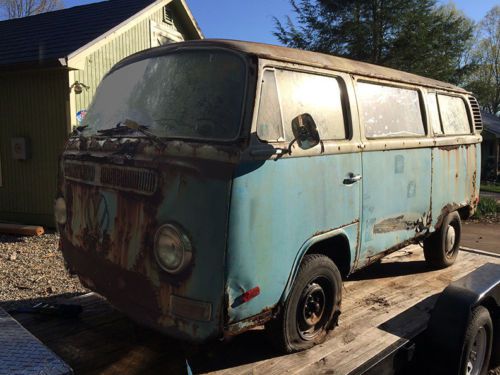 1972 Volskwagon Bus, image 4