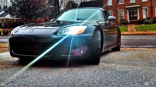 2003 honda s2000 - oem hardtop - low miles! (re-post)