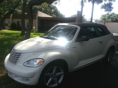 Chrysler pt cruiser touring convertible 2-door 2005 excellent condition