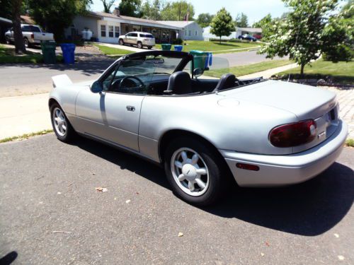 1990 mazda mx-5 miata with hard top **one owner, 90,980 origional miles***