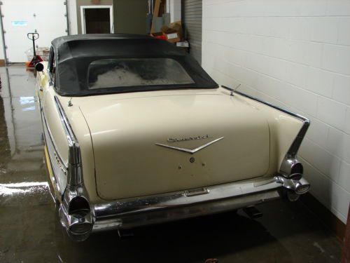 AWESOME CUSTOM 1957 CHEVY BELAIR CONVERTIBLE, 350-V8, LOOKS/RUNS NICE, PROJECT, image 6