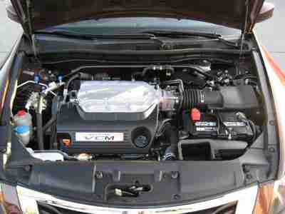 WE FINANCE/TRADE LOADED EX V6 LOW MILES SUNROOF HTD LEATHER ALL PWR CLEANHISTORY, image 12