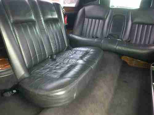 8 PASSENGER LINCOLN EXECUTIVE LIMOUSINE, image 11