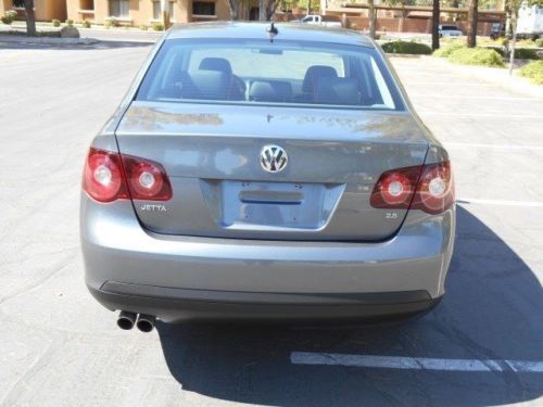 SE Manual 2.5L CD Traction Control Stability Control Front Wheel Drive ABS A/C, image 4