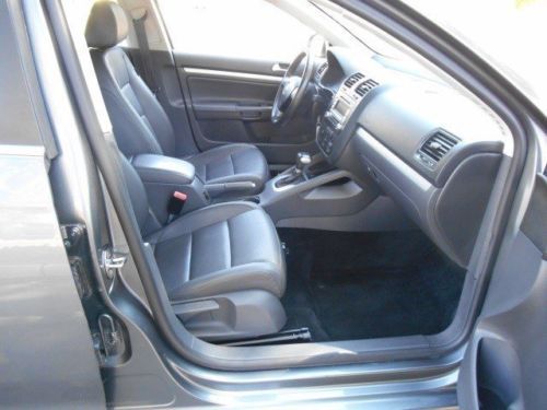 SE Manual 2.5L CD Traction Control Stability Control Front Wheel Drive ABS A/C, image 14