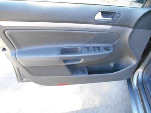 SE Manual 2.5L CD Traction Control Stability Control Front Wheel Drive ABS A/C, image 16