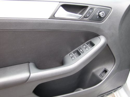 2013 Volkswagen Jetta SE, US $16,399.00, image 2