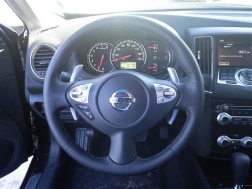 2014 nissan maxima sv