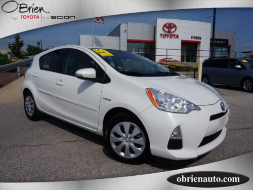 2012 toyota prius c two